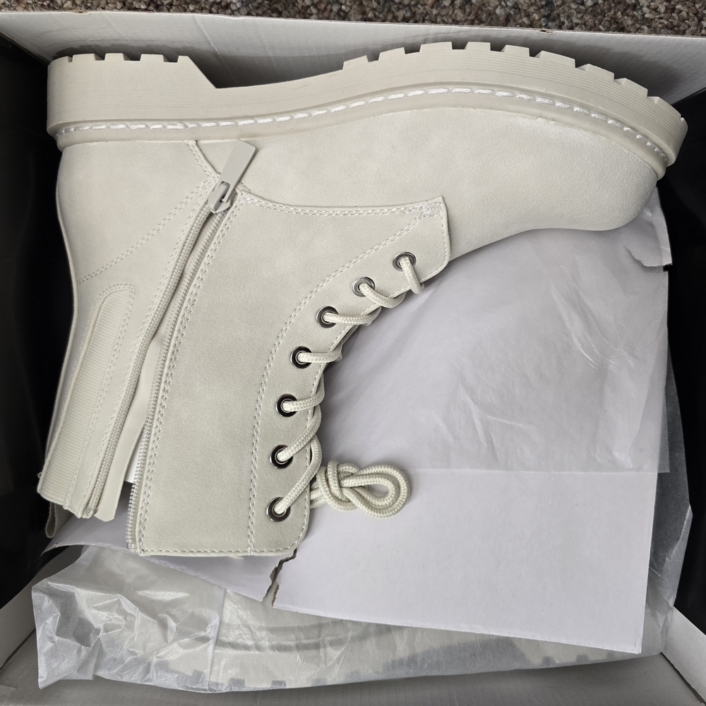 Women's Torrid Cream Lace-Up Ankle Boots